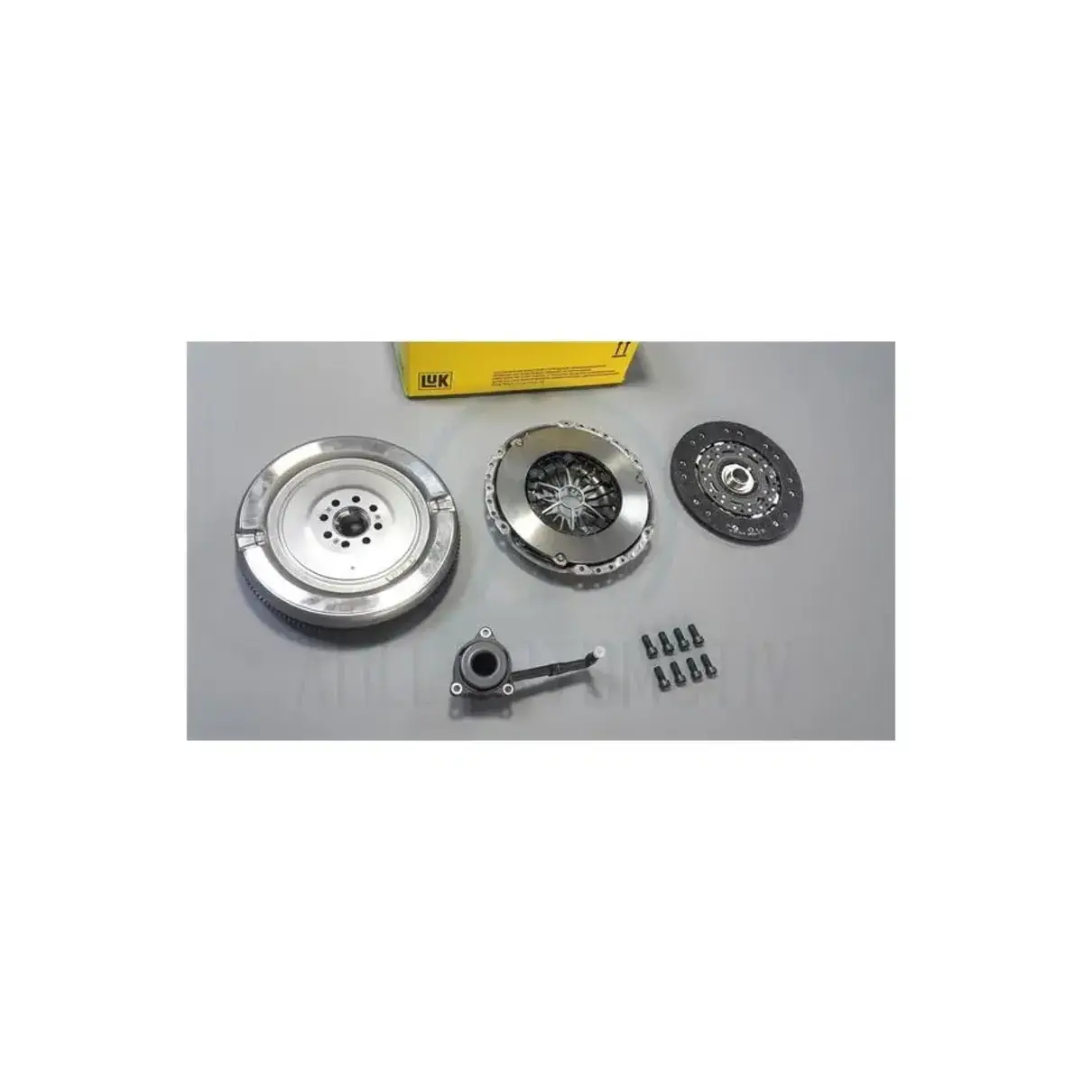 070105266G DEBRIYAJ SETI ( VOLANLI ) TRANSPORTER T5-MULTIVAN V 2.5TDI 04-09 130 PS AXD-BNZ ( HIDROLIK RULMANLI LUK