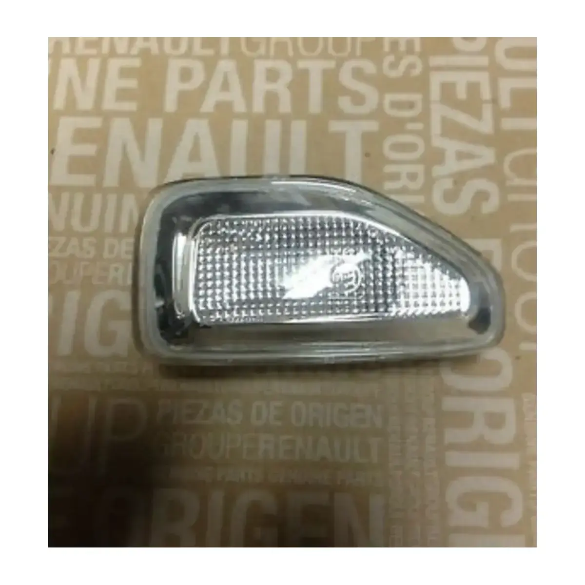 261651140R YAN SINYAL SOL SANDERO RENAULT MAİS