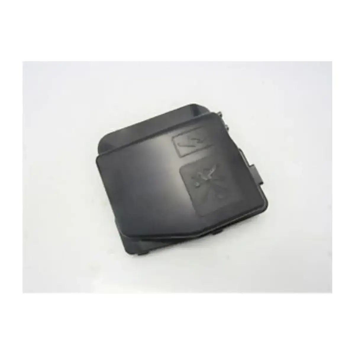 243825499R ENJEKSIYON BEYNI MUH. UST KAPAGI SANDERO RENAULT MAİS