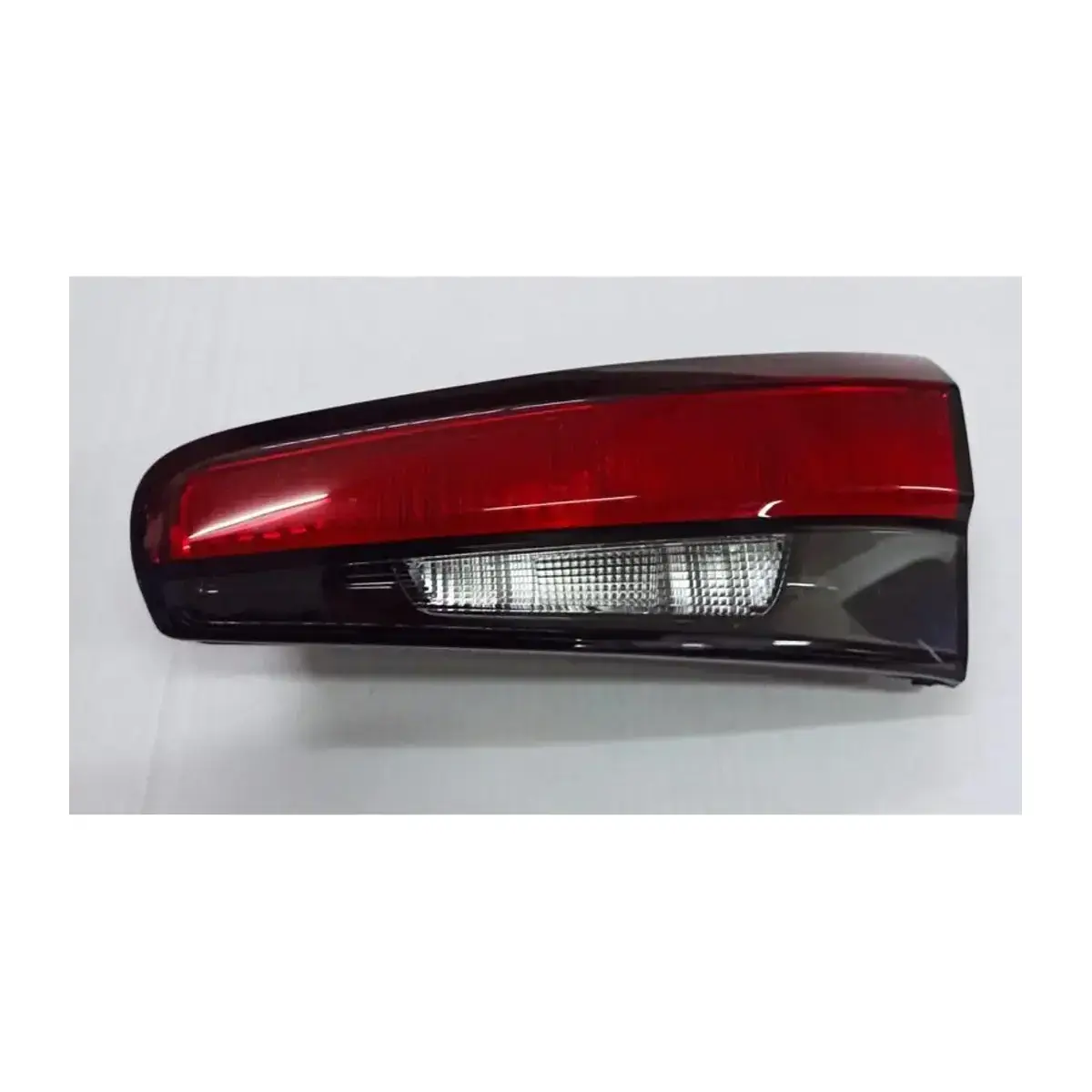 52071021 STOP LAMBASI IC SAG DUYLU AMPULLU EGEA 17> PLEKSAN