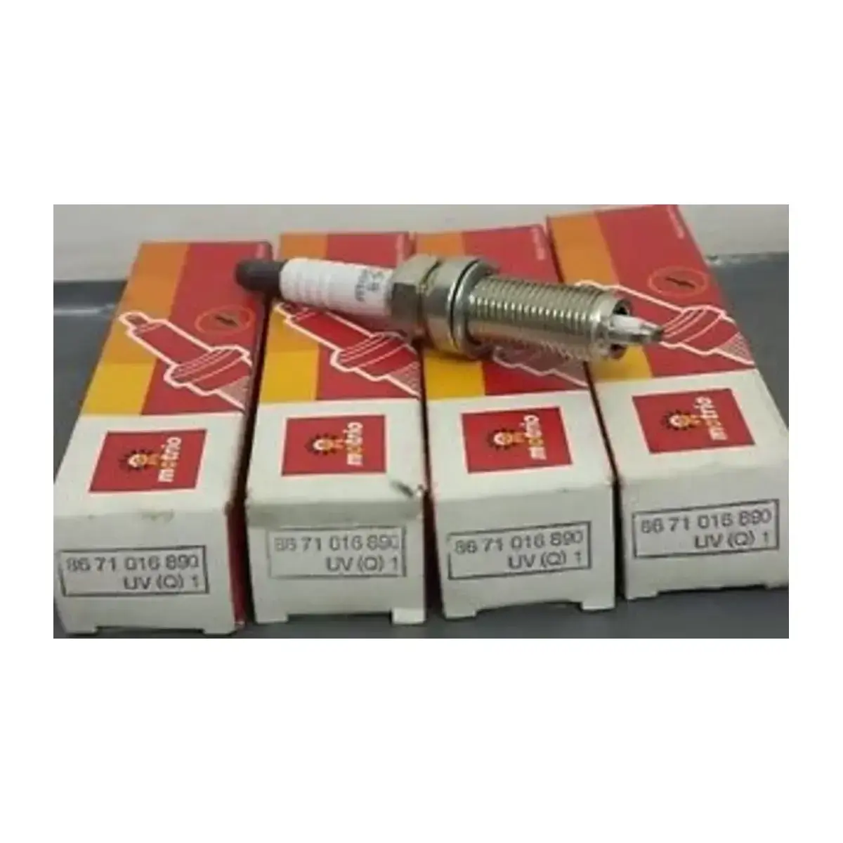 8200030765 BUJI CLIO II III IV MODUS TWINGO 1.2 ENJ SYMBOL THALIA MOTRIO