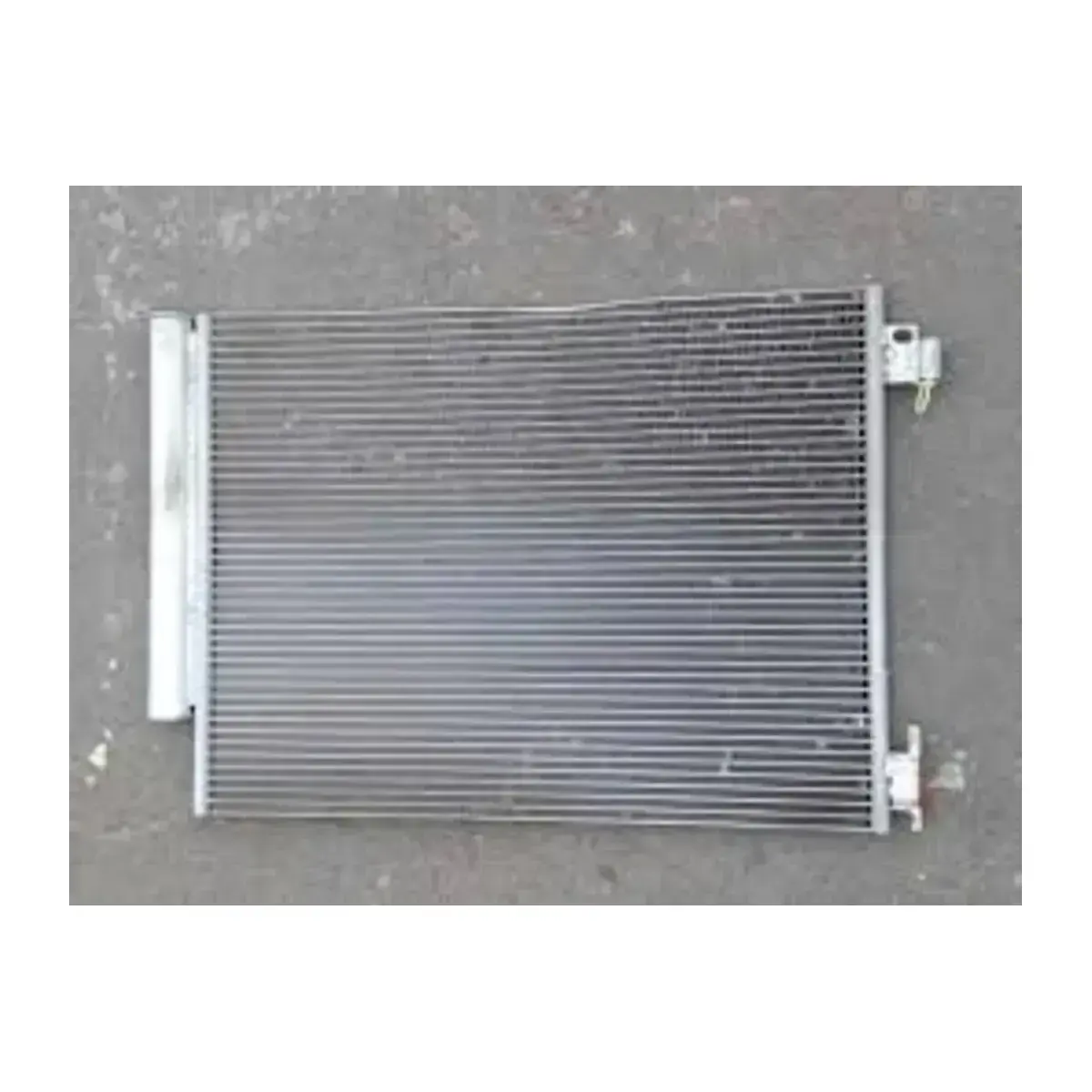 921006454R KLIMA RADYATORU CLIO IV 12> CAPTUR I 13> SYMBOL III 14> DACIA LOGAN MCV II 14>DUSTER 10> SANDERO II MOTORTEC