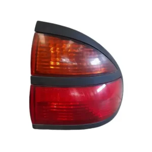 Stop Lambası Sağ Laguna II Sarı 1999 ve Sonrası BM 7700420123